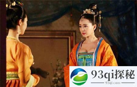 揭秘中国古代唐朝女子为何偏爱坦胸露乳？