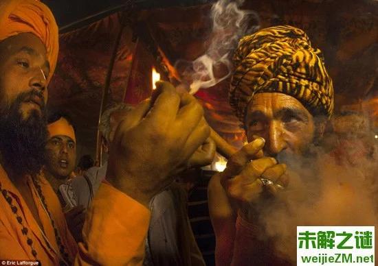 揭秘印度最离奇宗教盛会大壶节