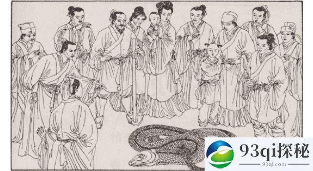 民间传说:隆冬时节 老人发现大蟒蛇在山洞里睡觉 只是因为它感谢了他