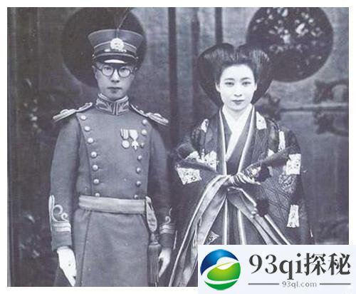 她是日本人 她嫁给一个中国将军后 就再也没教过孩子说日语 现在她的女儿认识了所有人