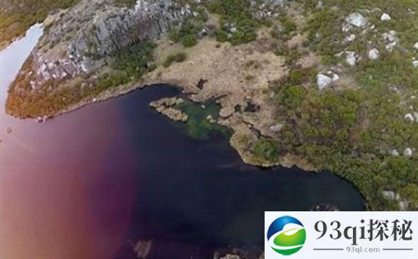 地球破洞：葡萄牙湖面有处洞孔水往下流