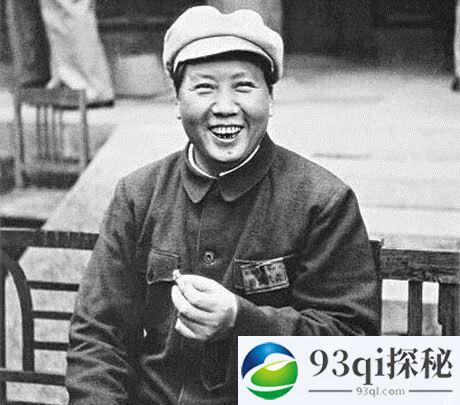 1949年毛主席是怎么过春节的？元旦照常办公