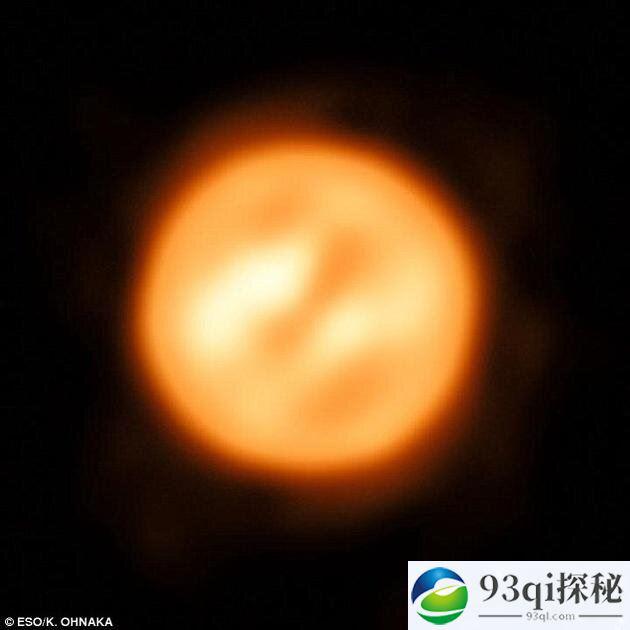 555光年外天蝎座最明亮恒星清晰照：有不明气体涌出