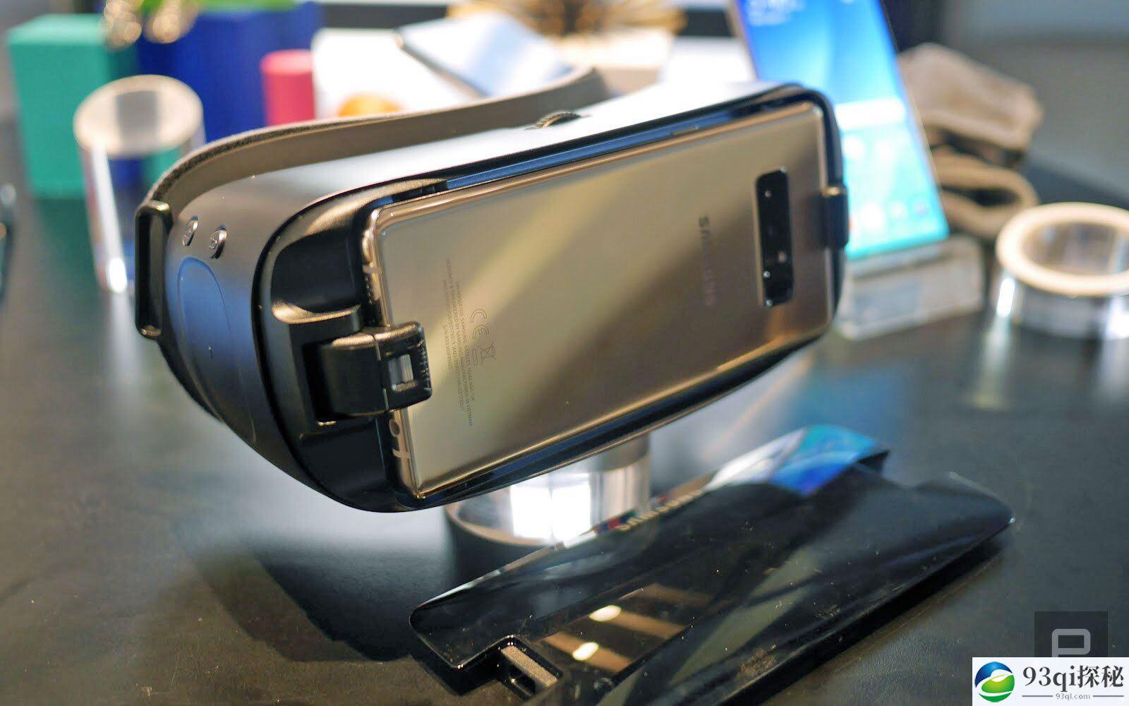Samsung 的 Gear VR装置