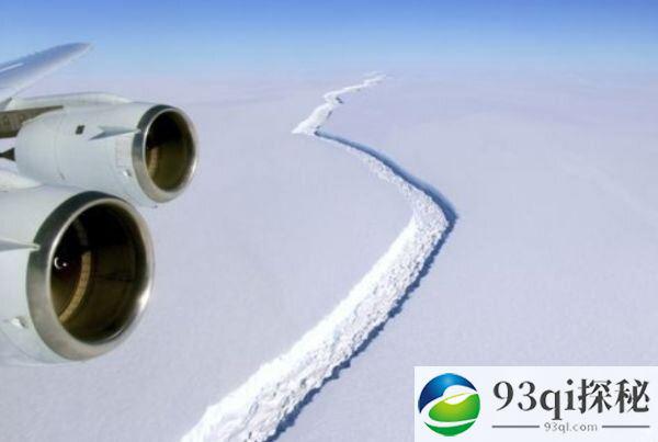 美媒：专家称南极冰架临近崩解
