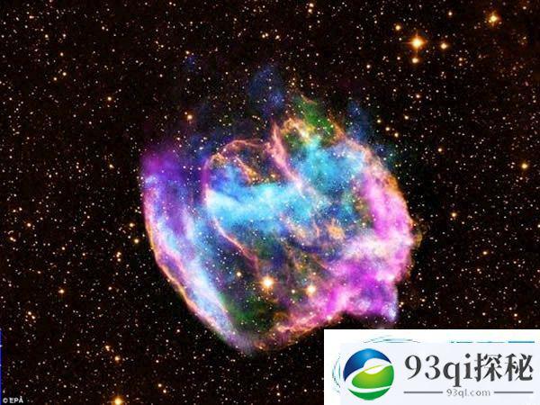 超新星遗迹W49B隐藏形成仅1000年的黑洞