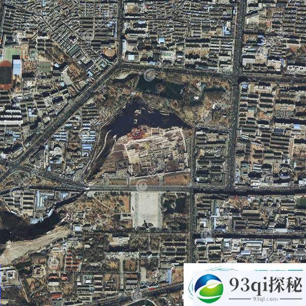 中国最高分辨率商业卫星发布首批照片：街上路人清晰可见