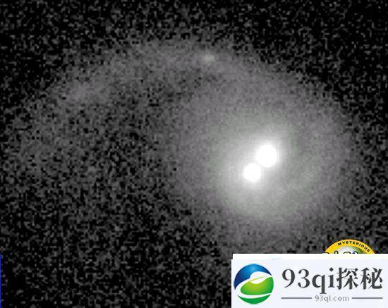 遥远星系内发现33对正在“跳舞”的黑洞