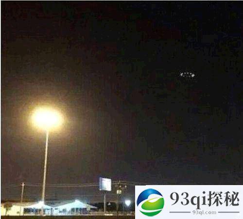 史上最清晰的UFO照片，专家称：无解！