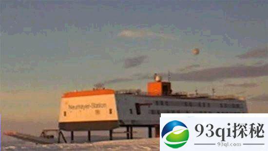 南极UFO惊现网络 种种迹象均指向试验气球 